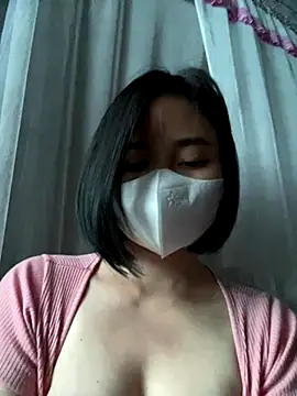 Snapshot of Zinsetka chatting on October 25, 2025, 5:59 am Zinsetka online show from October 25, 2025, 5:59 am