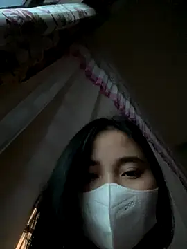 Snapshot of Zinsetka chatting on November 9, 2025, 7:28 am Zinsetka online show from November 9, 2025, 7:28 am