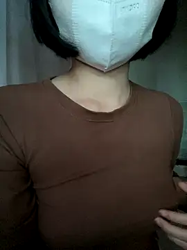 Snapshot of Zinsetka chatting on November 10, 2025, 7:40 am Zinsetka online show from November 10, 2025, 7:40 am