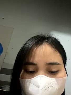 Snapshot of Zinsetka chatting on January 9, 2026, 3:26 pm Zinsetka online show from January 9, 2026, 3:26 pm