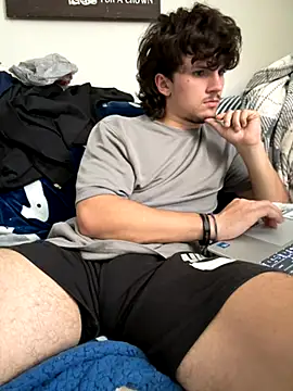 Snapshot of conradical18 chatting on September 24, 2025, 7:06 pm conradical18 online show from September 24, 2025, 7:06 pm