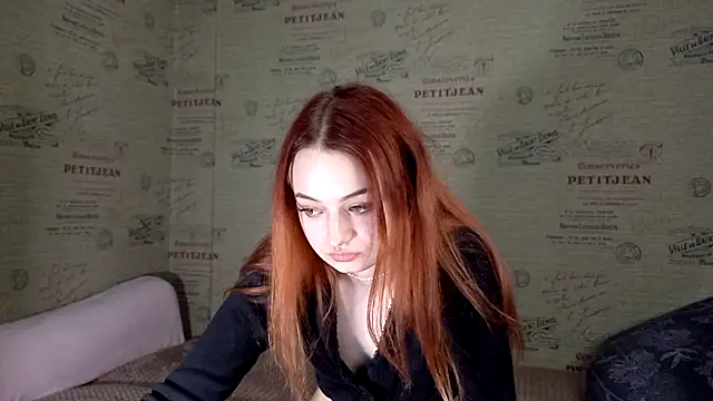 emi less online show from October 26, 2025, 3:29 pm