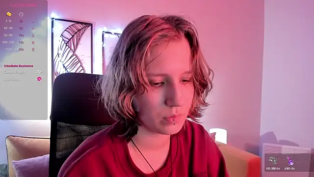 Hailey Foxy online show from October 27, 2025, 9:13 am