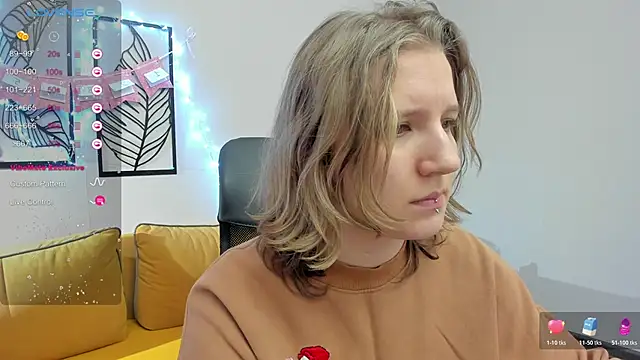 Hailey Foxy online show from January 14, 2026, 11:49 am