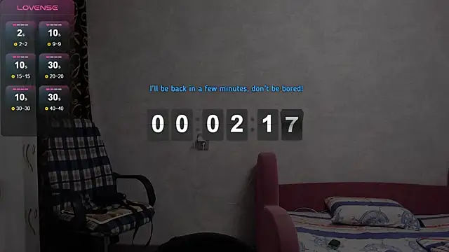 Snapshot of glasses_cat chatting on October 3, 2025, 12:29 am glasses cat online show from October 3, 2025, 12:29 am