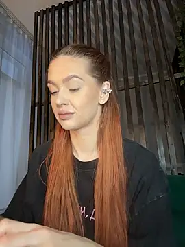 LittleFox    online show from February 18, 2026, 5:25 am