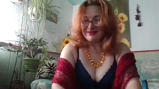 Snapshot of ZhannaLove480 chatting on July 7, 2026, 6:47 am ZhannaLove480 online show from July 7, 2026, 6:47 am