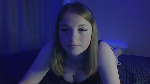 Snapshot of Star_Girlish chatting on October 5, 2025, 11:52 am Star Girlish online show from October 5, 2025, 11:52 am