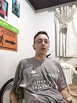 Snapshot of dinho_carioca chatting on October 26, 2025, 12:22 pm dinho carioca online show from October 26, 2025, 12:22 pm