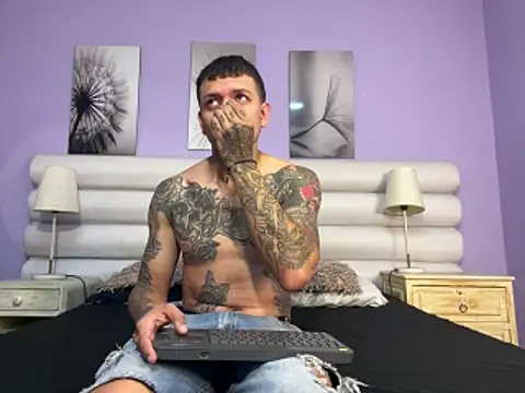 Dante Flamee online show from February 10, 2026, 12:53 pm