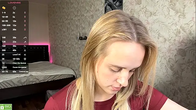 ElisabetLorney online show from October 27, 2025, 8:07 am