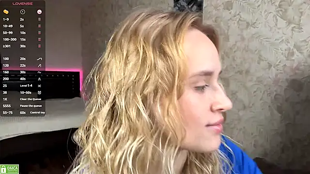 ElisabetLorney online show from November 1, 2025, 7:10 am