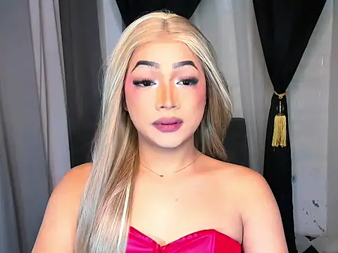 Snapshot of WenceSmith chatting on October 9, 2025, 12:58 pm WenceSmith online show from October 9, 2025, 12:58 pm