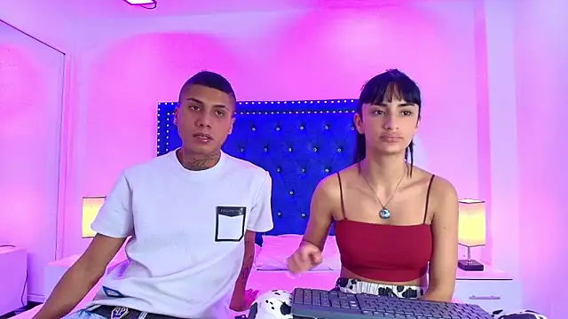 Damian and roxanne online show from November 7, 2025, 12:38 pm