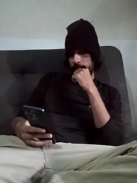 Alejandro92 cali online show from November 8, 2025, 10:08 pm