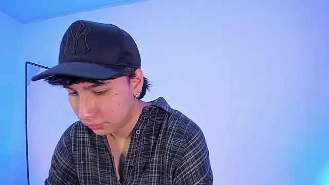 Snapshot of AngelFlexxx chatting on September 10, 2025, 7:58 pm AngelFlexxx online show from September 10, 2025, 7:58 pm