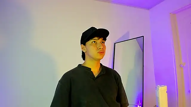 Snapshot of AngelFlexxx chatting on September 15, 2025, 7:25 pm AngelFlexxx online show from September 15, 2025, 7:25 pm