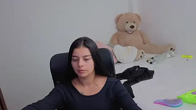 valerihouse online show from February 27, 2026, 12:54 am