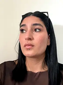 Snapshot of Scarlett_12 chatting on September 28, 2025, 3:06 pm Scarlett 12 online show from September 28, 2025, 3:06 pm