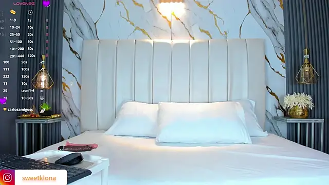 Snapshot of AariaLove chatting on November 20, 2025, 5:56 pm AariaLove online show from November 20, 2025, 5:56 pm