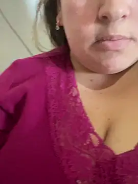 bruna438 online show from September 25, 2025, 6:22 pm