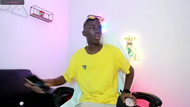 Alan blacke online show from October 30, 2025, 7:47 pm