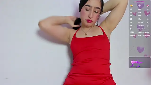 Niicolle Evanss online show from October 30, 2025, 8:20 pm