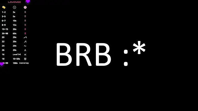 LyraHotty online show from November 22, 2025, 9:47 pm