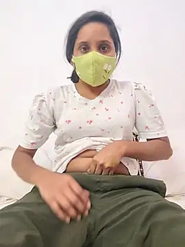 Miss Riya20 online show from November 18, 2025, 9:03 am