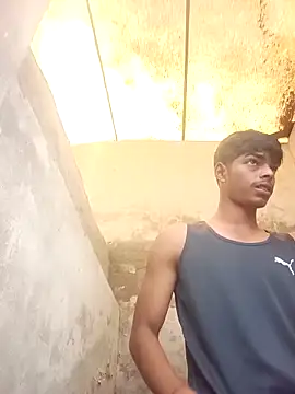 monster 33 online show from February 10, 2026, 8:18 am