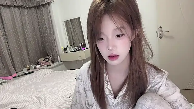 gentle-69 online show from October 20, 2025, 10:59 am