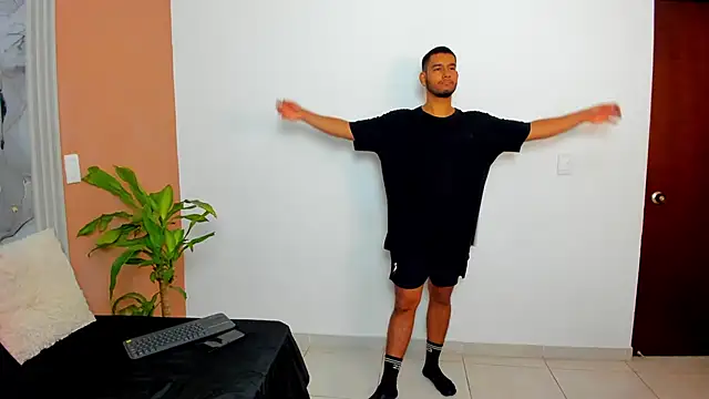 Snapshot of chatting on November 10, 2025, 11:20 am online show from November 10, 2025, 11:20 am