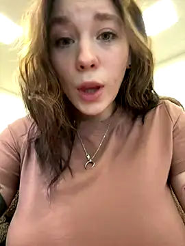 Snapshot of Mimiumuy chatting on October 14, 2025, 2:29 pm Mimiumuy online show from October 14, 2025, 2:29 pm