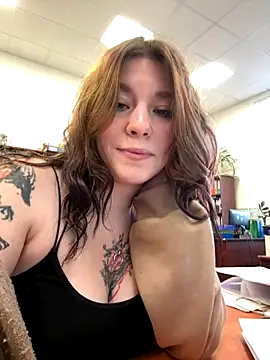 Snapshot of Mimiumuy chatting on October 17, 2025, 1:57 pm Mimiumuy online show from October 17, 2025, 1:57 pm