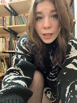 Snapshot of Mimiumuy chatting on November 5, 2025, 5:46 pm Mimiumuy online show from November 5, 2025, 5:46 pm