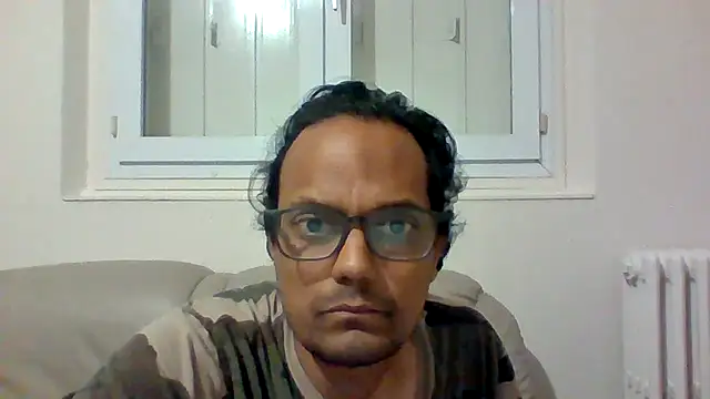 Snapshot of Joan5014 chatting on April 17, 2026, 11:19 pm Joan5014 online show from April 17, 2026, 11:19 pm