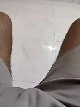 Snapshot of riyamore9623 chatting on September 20, 2025, 1:23 pm riyamore9623 online show from September 20, 2025, 1:23 pm