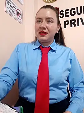Snapshot of Hannah-colx chatting on April 29, 2026, 1:48 pm Hannah-colx online show from April 29, 2026, 1:48 pm