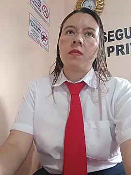 Snapshot of Hannah-colx chatting on May 31, 2026, 5:31 pm Hannah-colx online show from May 31, 2026, 5:31 pm