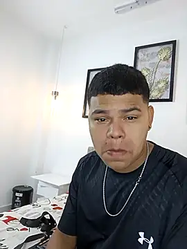 Snapshot of DannySamm chatting on September 9, 2025, 11:54 am DannySamm online show from September 9, 2025, 11:54 am