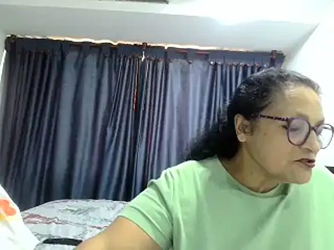  Cristal online show from November 13, 2025, 6:18 pm