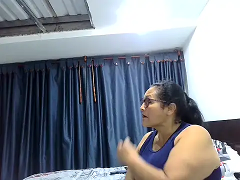  Cristal online show from November 30, 2025, 2:59 am