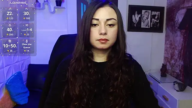 Eva Roussell online show from November 11, 2025, 3:34 pm