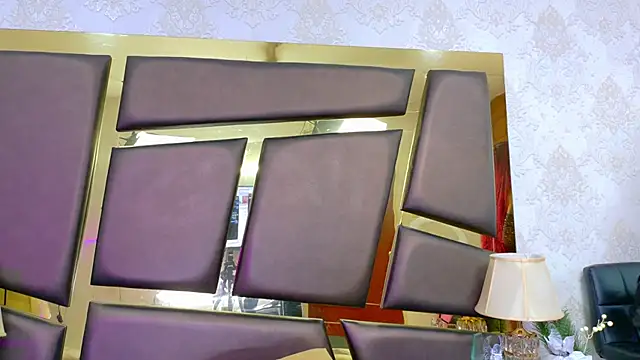 EmilieLake online show from March 26, 2026, 8:03 pm