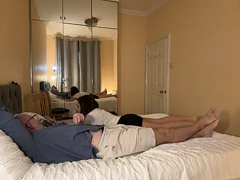 ViksaxBram online show from September 24, 2025, 6:11 pm