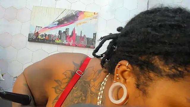 Anaa Fuentess online show from April 9, 2026, 11:48 am