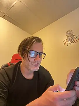 NicPolaris online show from April 5, 2026, 3:53 pm