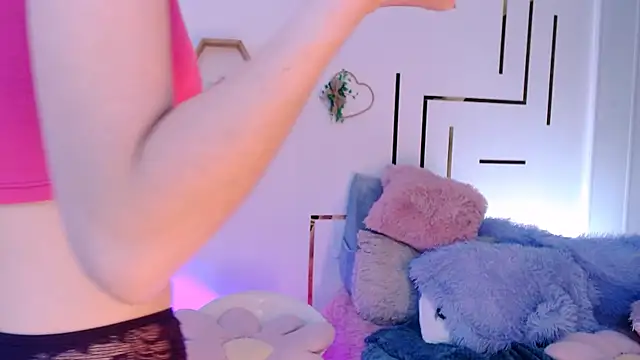 AuroraHans1 online show from March 3, 2026, 11:32 pm