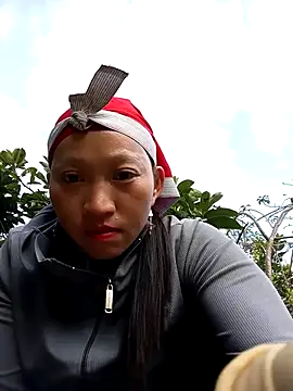 tcm-cute online show from November 15, 2025, 1:14 am