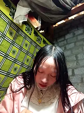 Snapshot of tcm-cute chatting on February 12, 2026, 5:35 am tcm-cute online show from February 12, 2026, 5:35 am